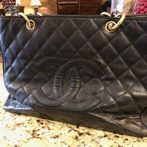 CHANEL GST Grand Shopping Caviar Quilted Leather Bag - Authentic